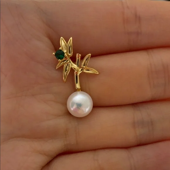 Gold Leaf Pearl Drop Earrings |Sterling Silver Posts | Christmas Gift for Her - Picture 5 of 6